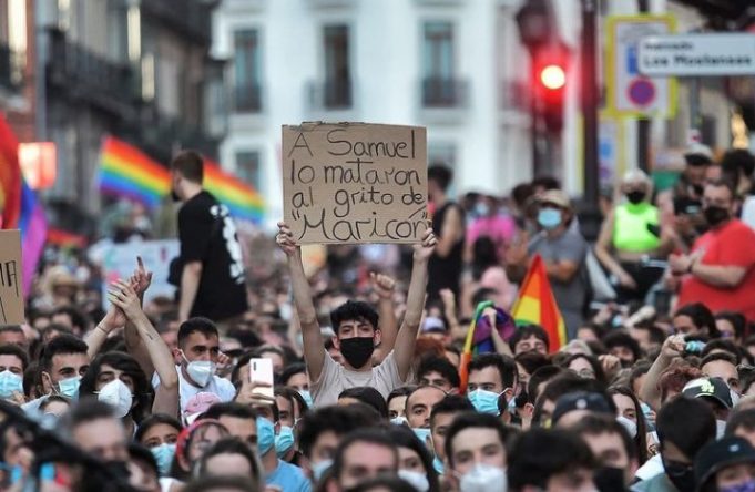 Agresi N Hom Foba A Pareja Gay Que Protestaba Por El Asesinato De