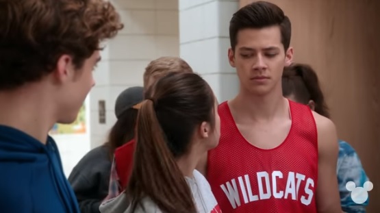 High School Musical The Musical The Series Tendrá Un Personaje Abiertamente Gay Escandala